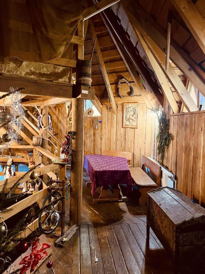 Vedmid Hotel Myslovka Bagian luar foto